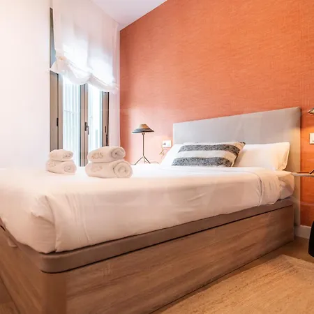 Comfortable Near The Center By Rems Apartment