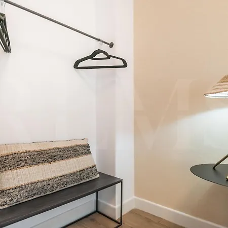 Comfortable Near The Center By Rems Apartment