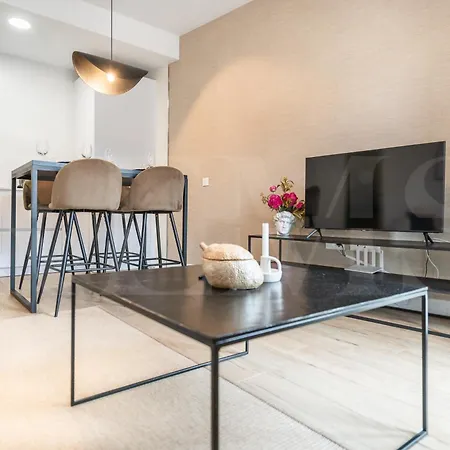 Apartment Comfortable Near The Center By Rems